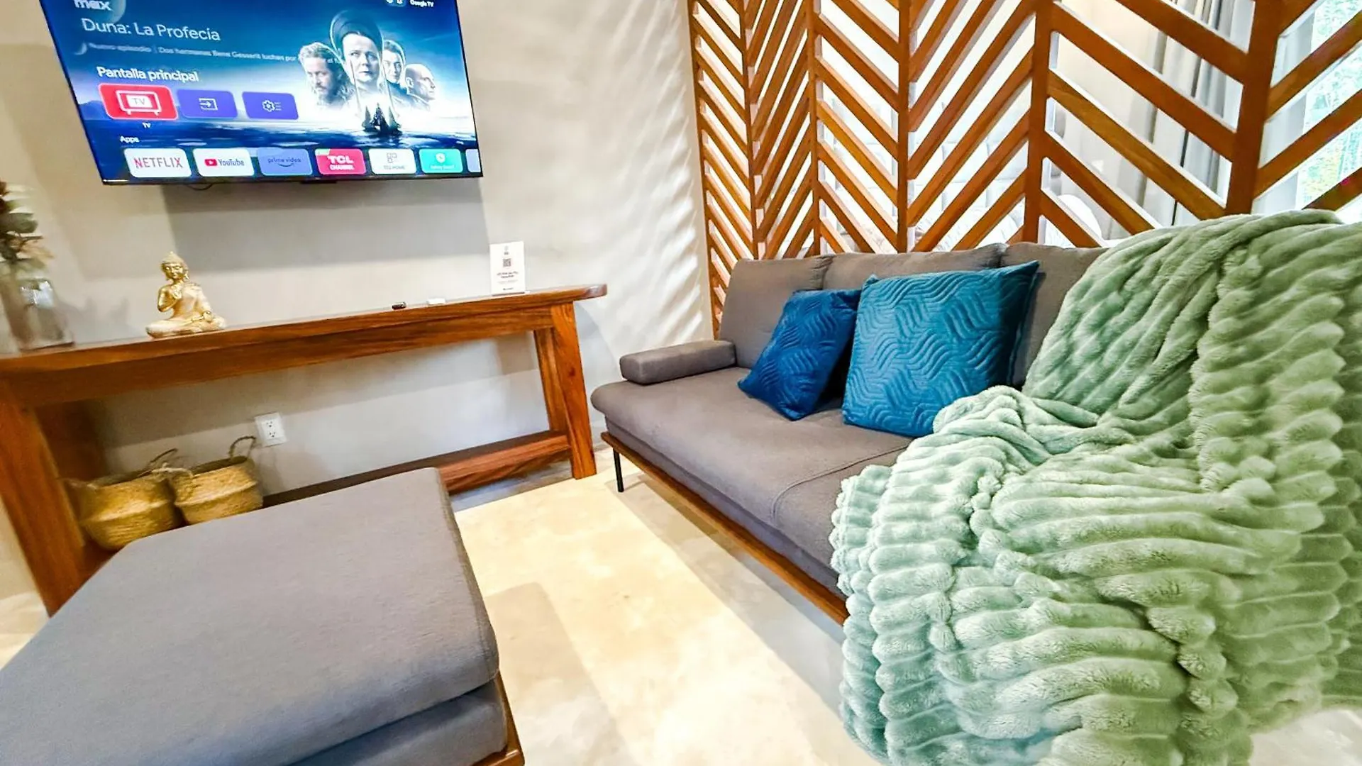 New Swim-Up Apartment King Bed Wifi Тулум