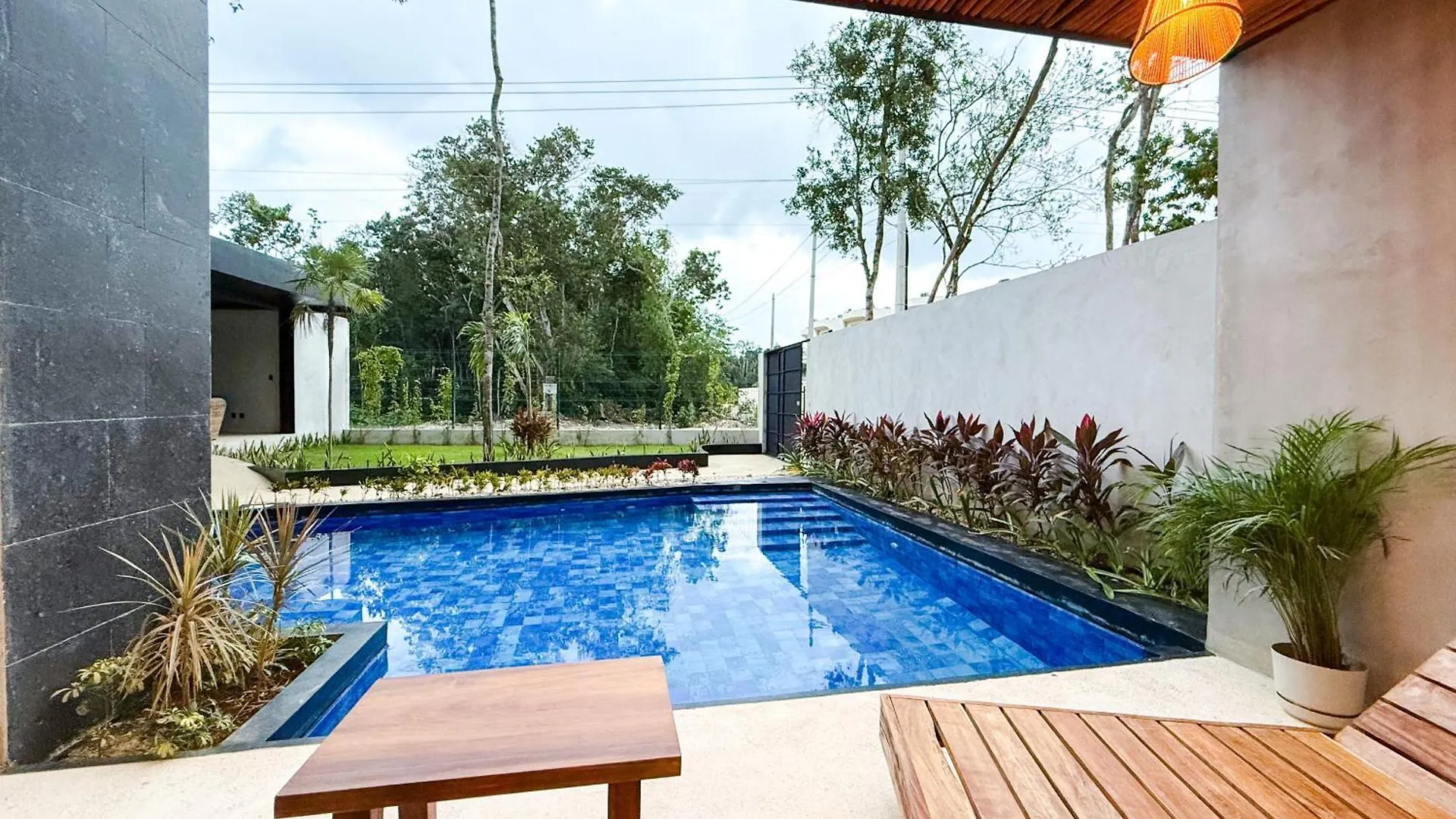 New Swim-Up Apartment King Bed Wifi Tulum